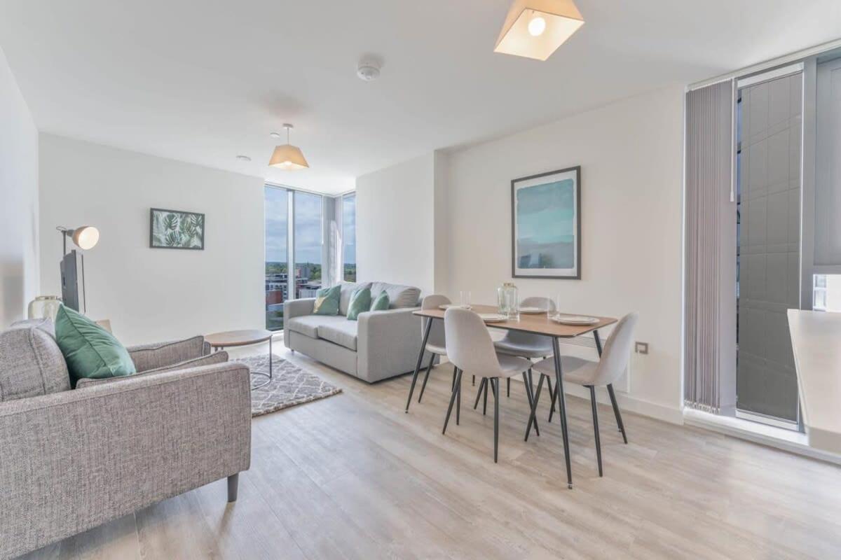 Stunning 2 Bed Apartment In Central Birmingham Exterior foto